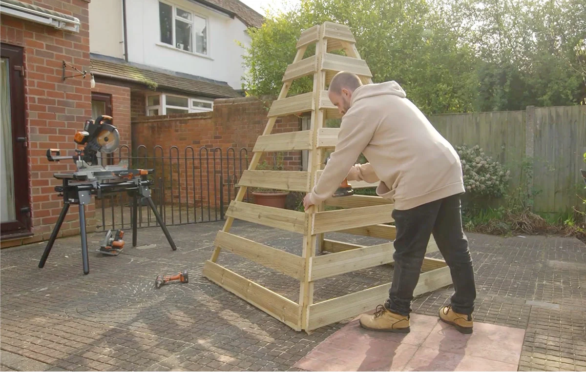 Çocuklar İçin Ahşap Teepee Çadırı (Kızılderili Çadırı) Nasıl Yapılır